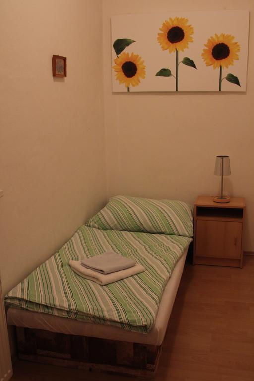 Apartmany Racianska Bratislava Cameră foto