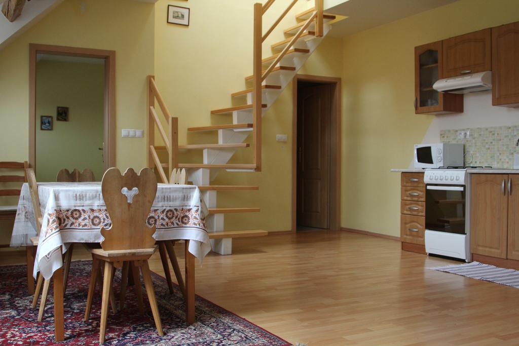 Apartmany Racianska Bratislava Cameră foto