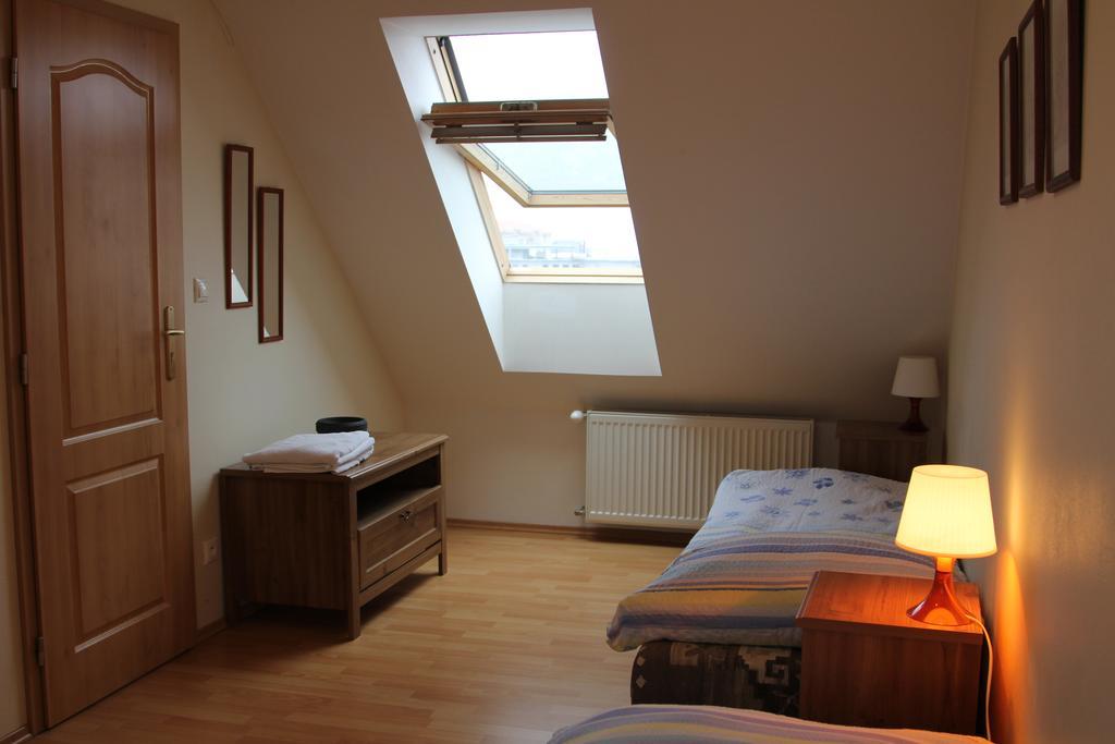 Apartmany Racianska Bratislava Cameră foto