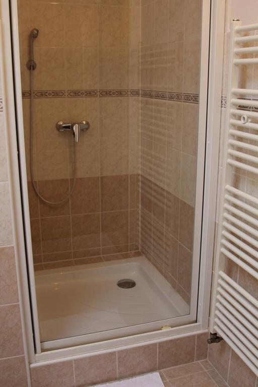 Apartmany Racianska Bratislava Cameră foto
