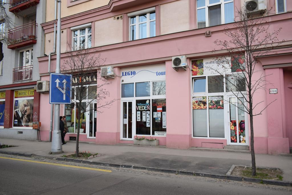 Apartmany Racianska Bratislava Exterior foto
