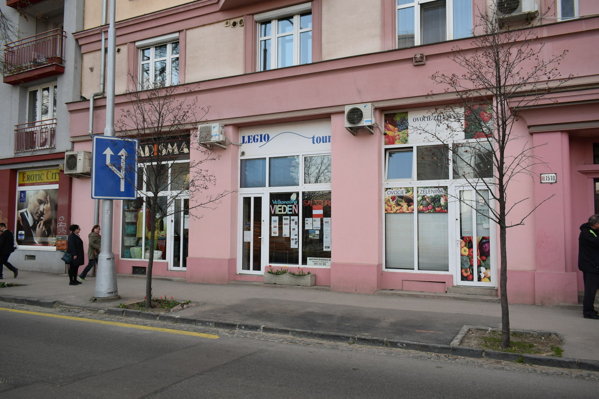 Apartmany Racianska Bratislava Exterior foto