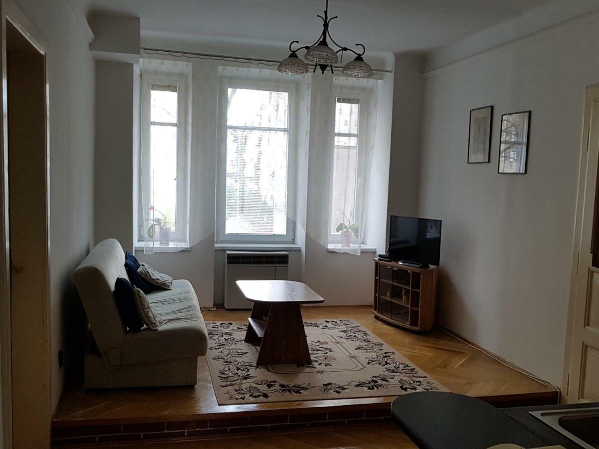 Apartmany Racianska Bratislava Exterior foto